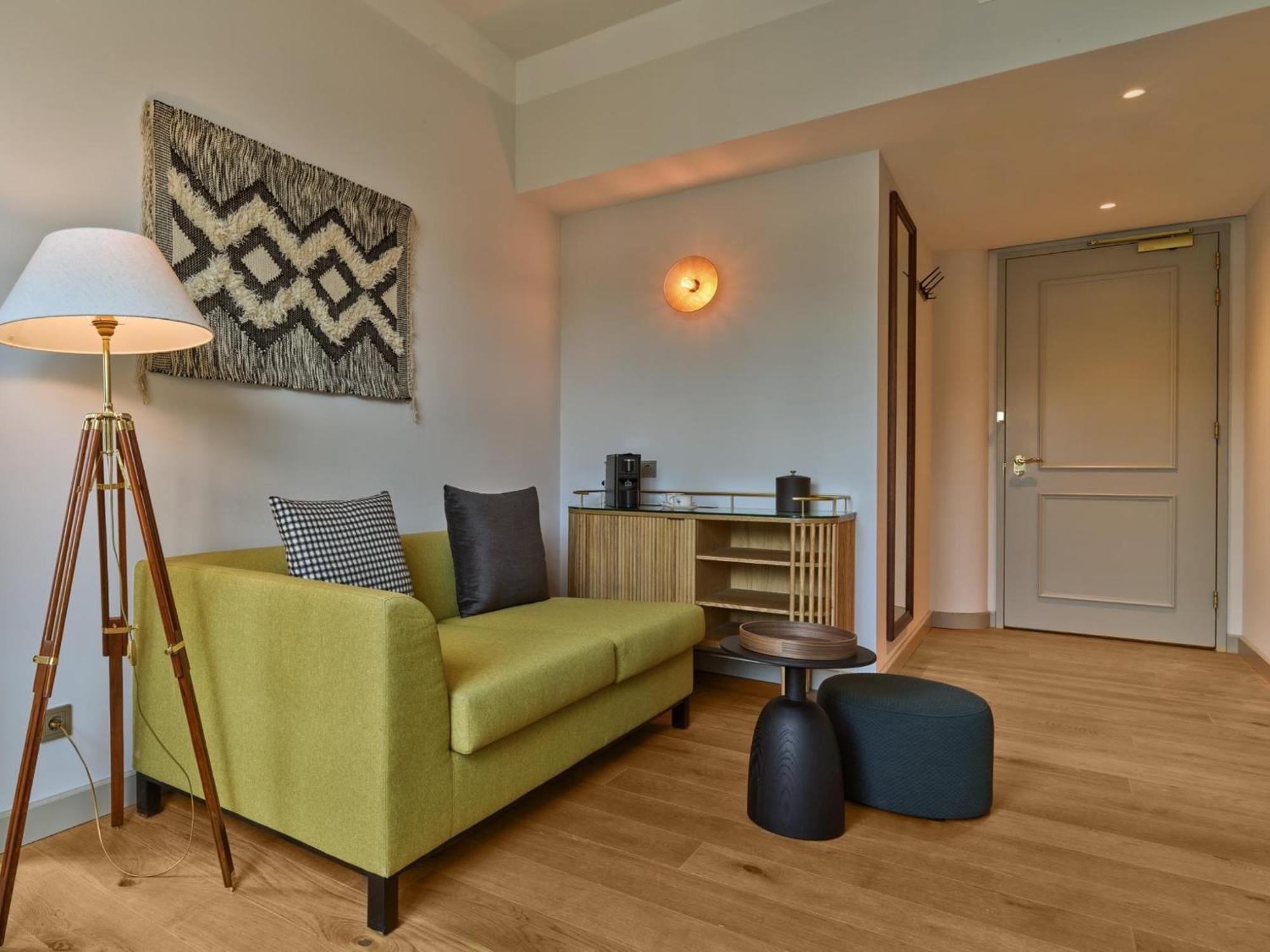 Hotel Voco By Ihg 4*