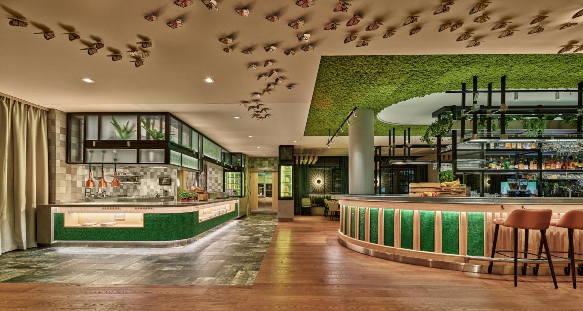 Voco By Ihg Hotel Den Haag