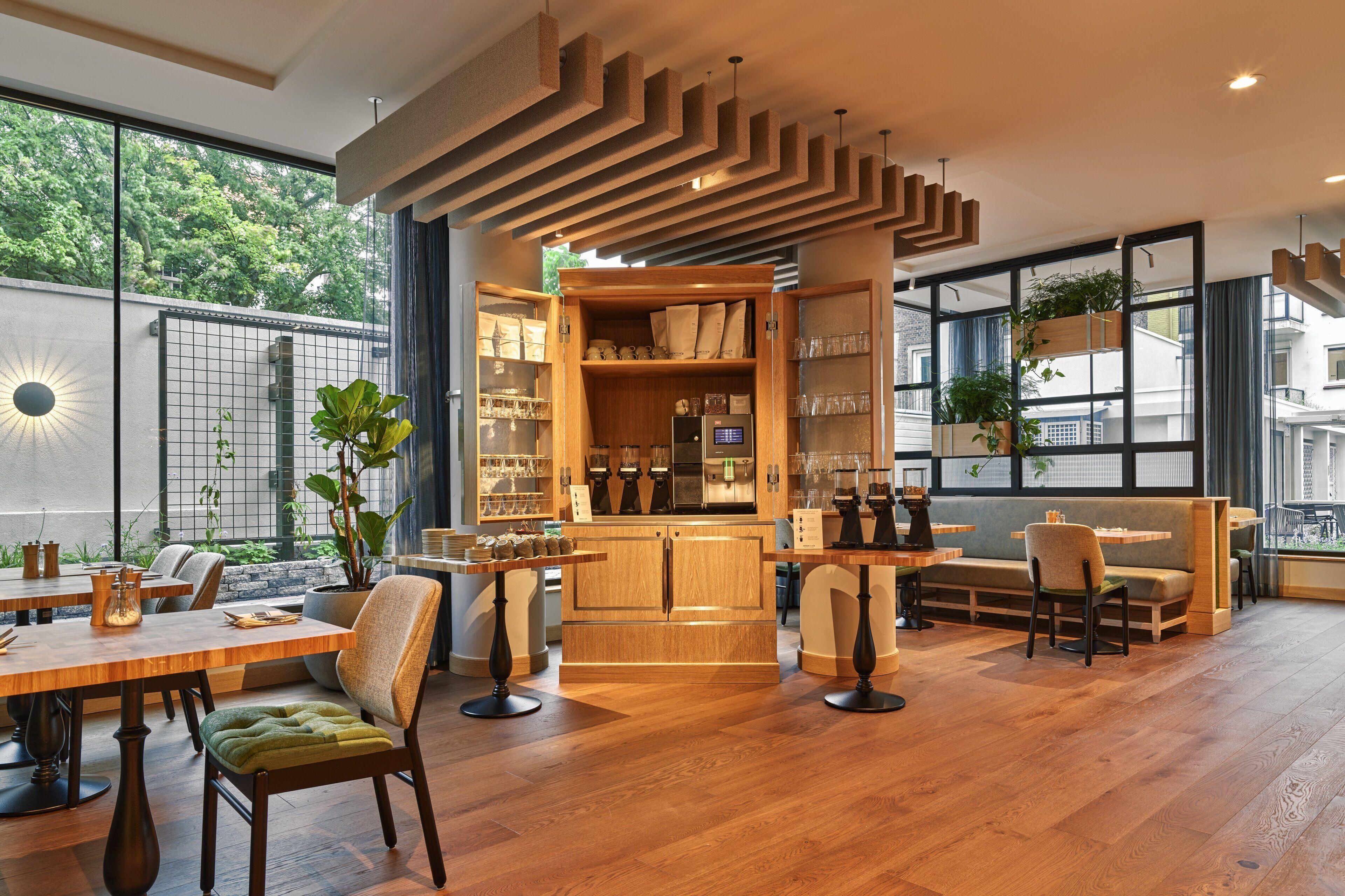 Voco By Ihg Hotel Den Haag